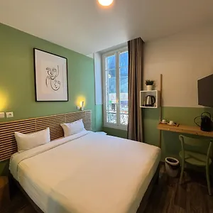 hotellátogatás